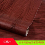 papier peint bois moderne adhésif beige brun rouge gris opacité décoration meubles salon chambre