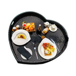 plateau flottant moderne blanc tissé assiettes verres couverts pain fruits théière sucrier