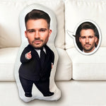 coussin personnalisé imprimé photo personne costume blanc noir créatif