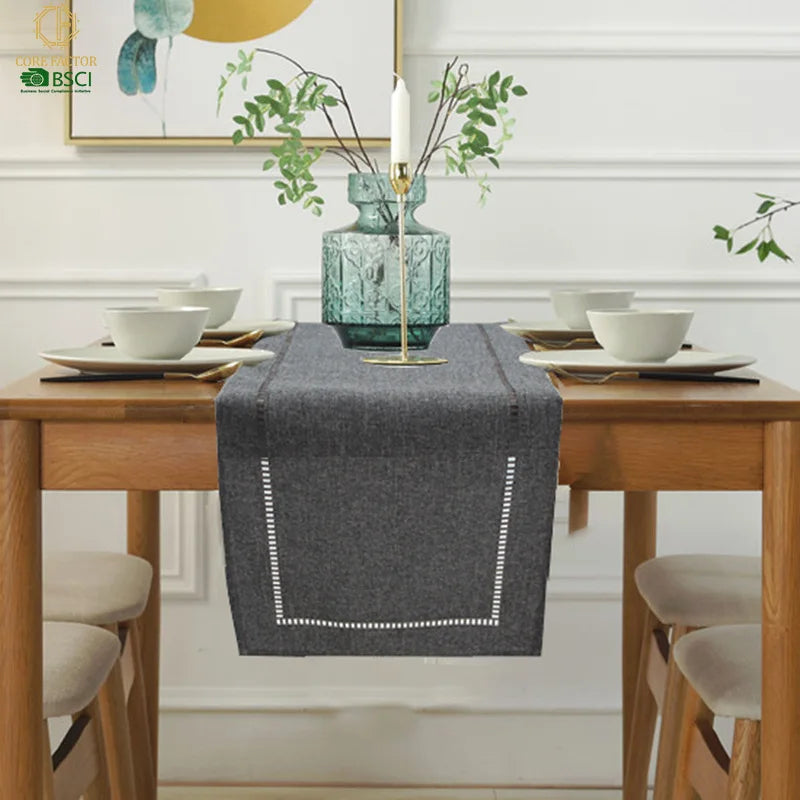 nappe table lin brodé gris foncé beige moderne décoration intérieure rustique 32x180cm 32x280cm assiettes