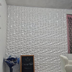 décoration murale moderne 3d autocollant triangles géométriques pvc résistant eau noir blancintérieur salon chambrehôtel