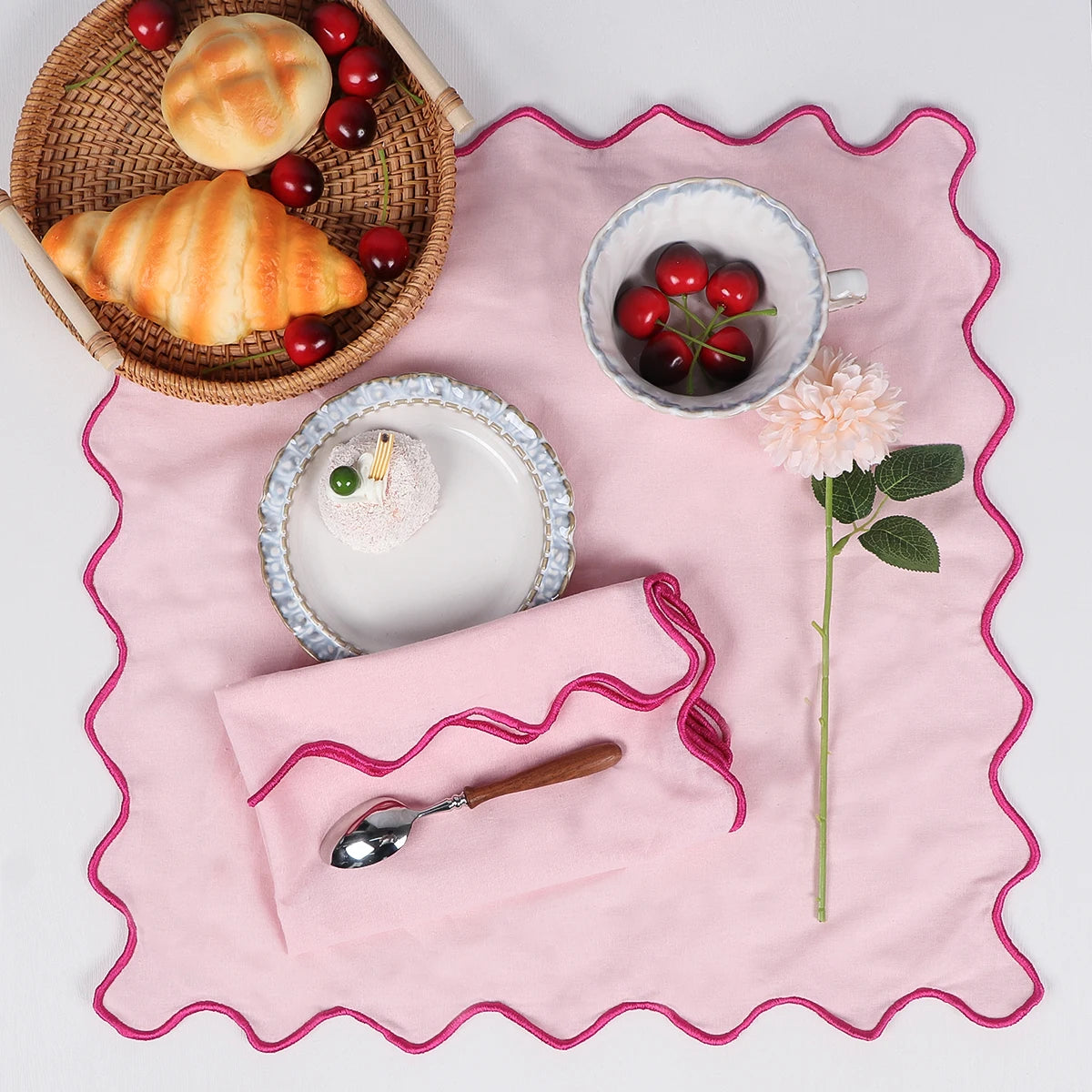 lot serviettes table coton fleurs bordure dentelée rose vert bleu