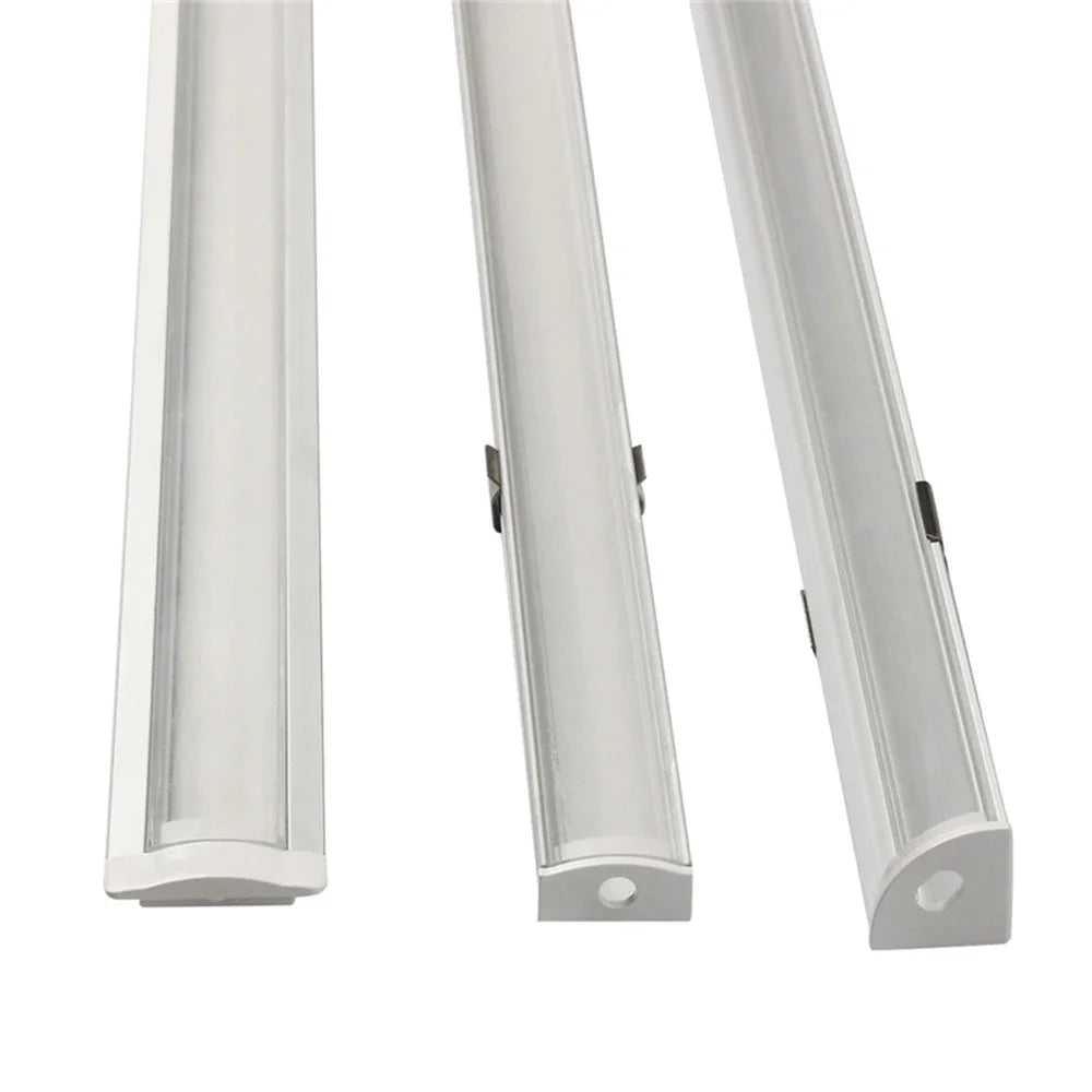 Profil LED noir pour cuisine design