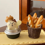 figurine animale kawaii résine blanc marron noir rose gris chapeau ruban bakery open chocolate