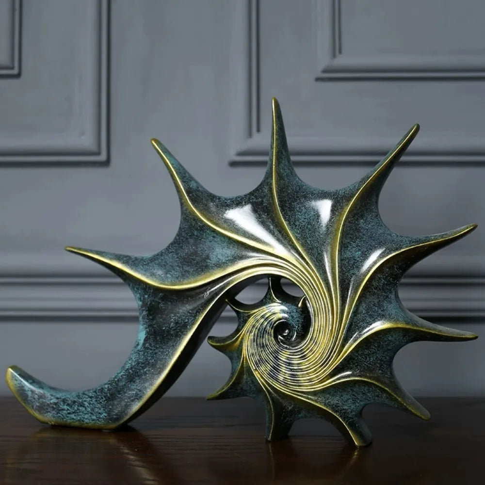 sculpture coquillage vert doré résine spirale moderne art déco brillant