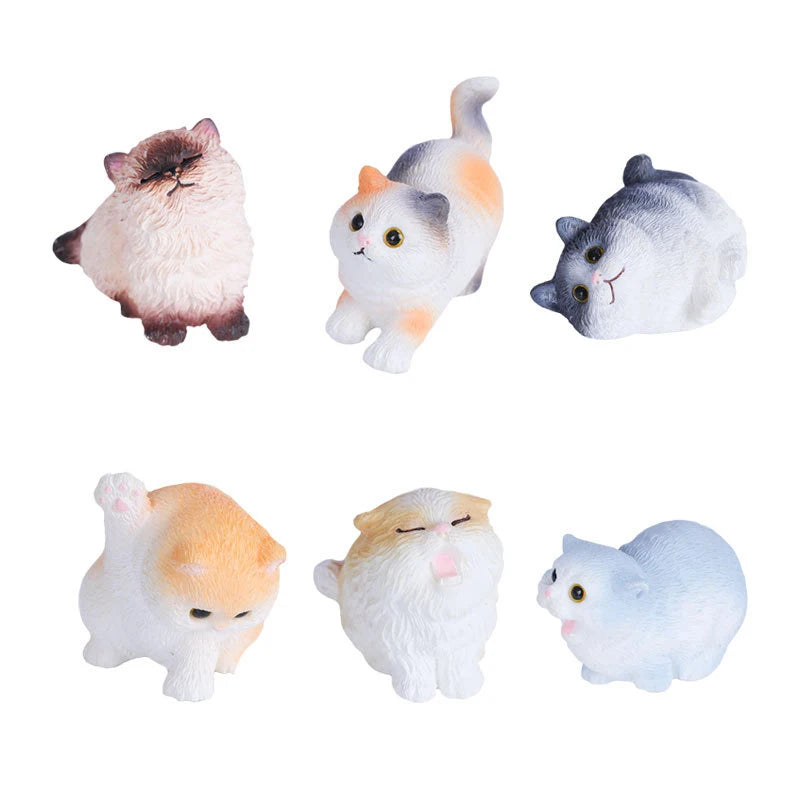 figurines chats blanc beige gris orange bleu réalistes pelucheuses meuble niche nourriture plante coussins