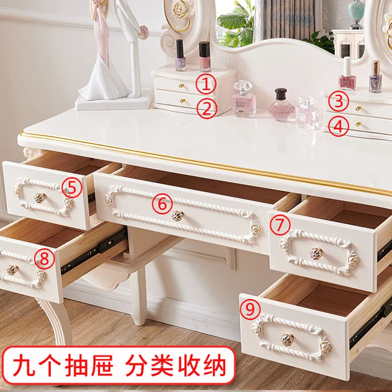 maquillage blanc ornements floraux six tiroirs grand miroir tabouret chambre classique