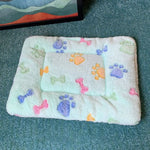 coussin moelleux imprimé animaux vert pastel jaune bleu rose gris chat chien doux hiver