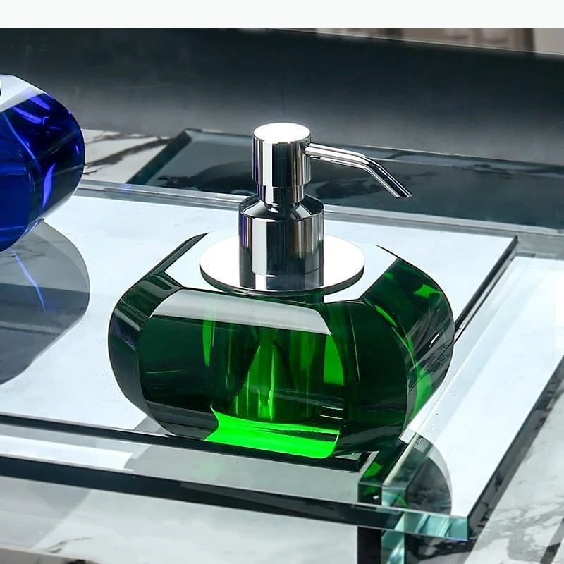 distributeur savon liquide transparent violet vert jaune bleu effet irisé moderne minimaliste pompe