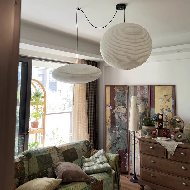 suspension lumineuse moderne blanche rayures horizontales opaque salon chambre restaurant