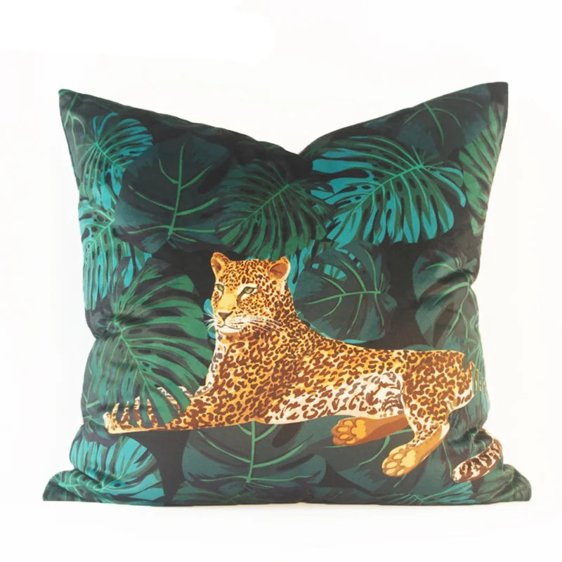 taie d'oreiller tigre léopard feuilles tropicales moderne housse coussin velours noir moutarde décoration salon
