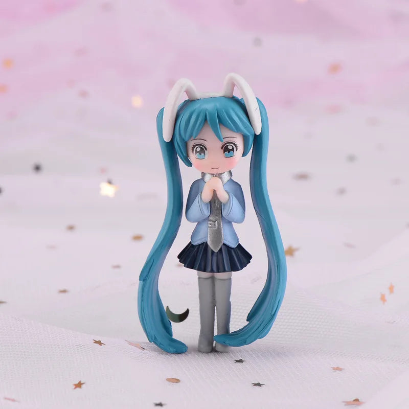 figurines anime personnages détaillées robes coiffures stylisées couleurs vives opaques mignonnes