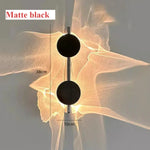 lampe murale contemporaine noir brillant noir mat texture ondulée translucide fixation chambre coucher decoration