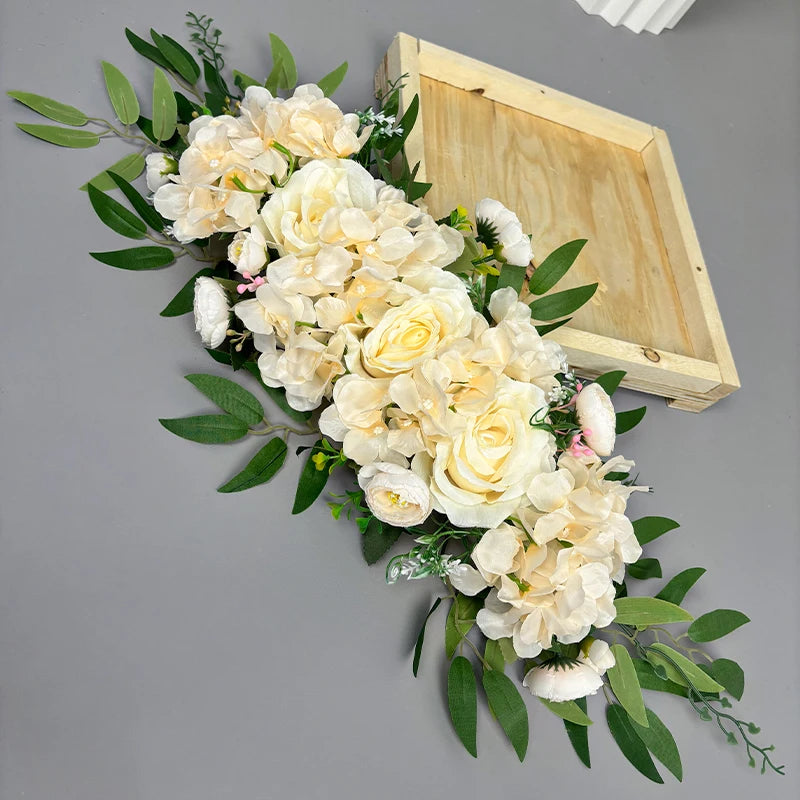 décoration mariage guirlande fleurs artificielles soie violet blanc crème vert jaune