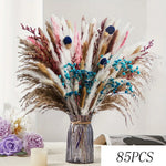 bouquet dried flowers rouge blanc bleu vert feuilles fleurs plumes ruban bleu naturel rustique
