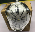 horloge décorative métallique déformée chiffres romains surréaliste chambre salon