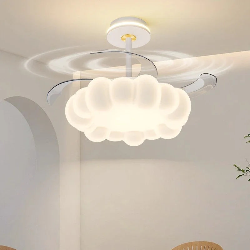 lampe suspendue moderne blanc nuage étoile ventilateur intégré télécommande led designintérieur salon chambre coucher
