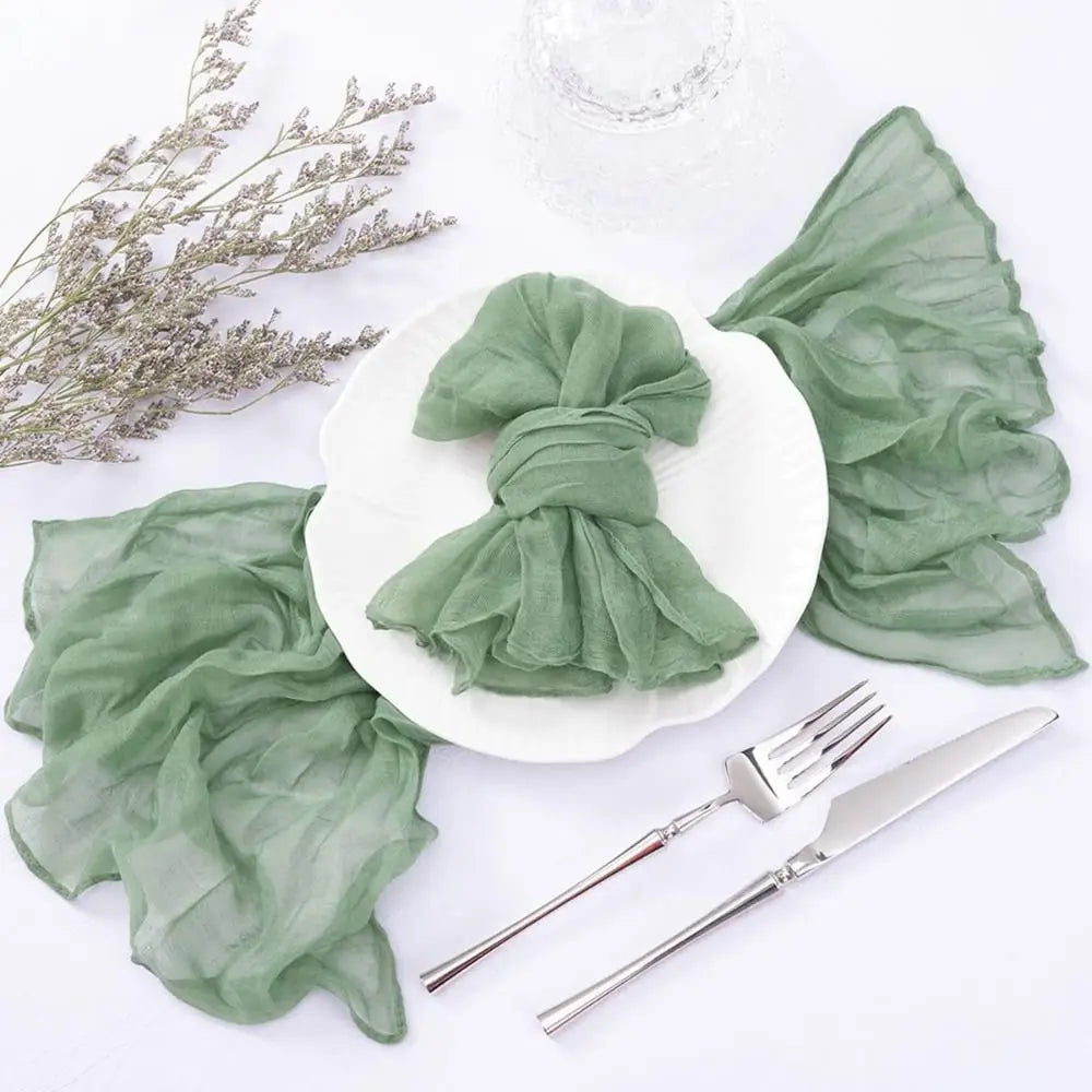 serviette table moderne rouge vert olive bleu marine rose blanc léger ondulée décoration mariage