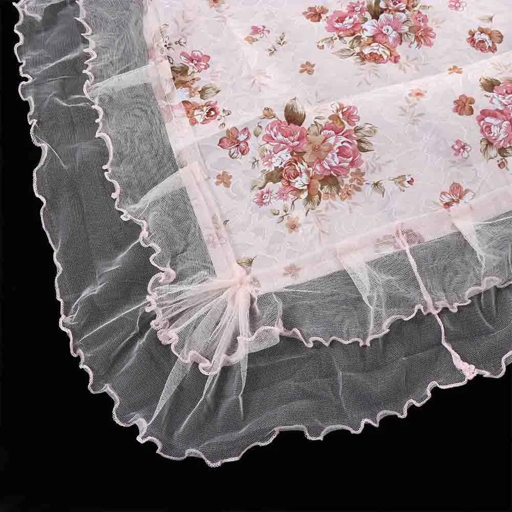 couverture table fleur rose vintage romantique tissu dentelle bordure ruban roseclair maison pastorale