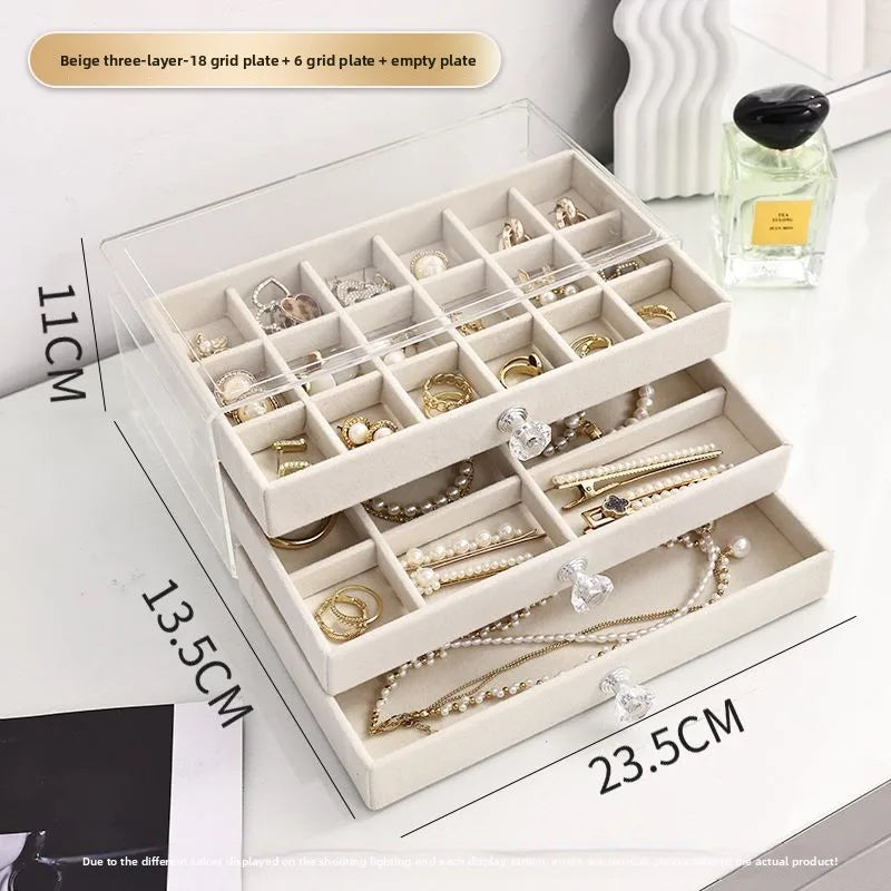 boîte bijoux velours beige clair poignées moderne rangement colliers bagues montres boucles d'oreilles