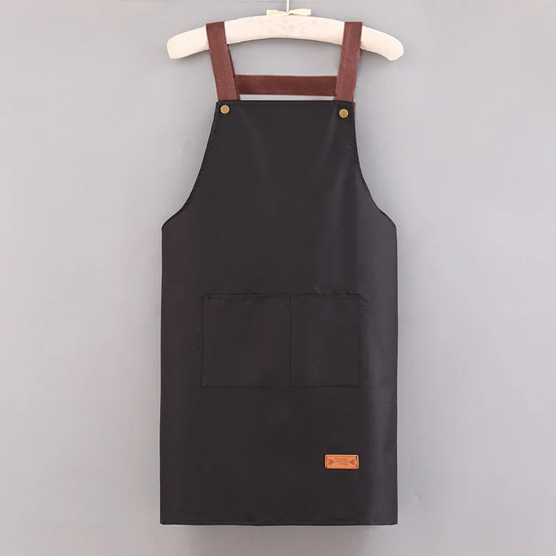 tablier cuisine imperméable bleu clair beige noir nettoyage poche avant épaulières cuir classique