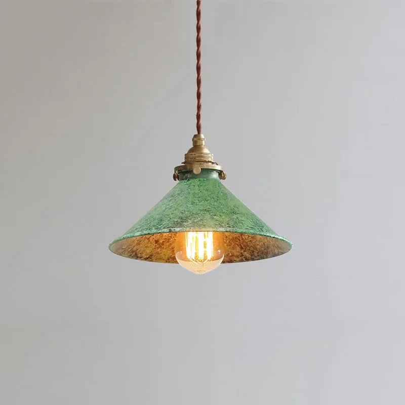 lampe suspendue industrielle vintage métal vert bleu gris finement oxydée éclairage salon chambre