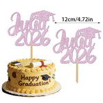 gâteau graduation personnalisable lettres motifs festifs diplômes livres étoiles blanc violet bleu doré rose