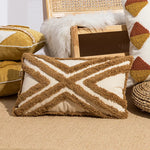 coussin décoratif nordique brodé motif géométrique beige moutarde orange brun boho chic