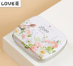 boîtes métal réutilisables fleurs motifs vintage noir blanc bleu rose vintage organisateur maison