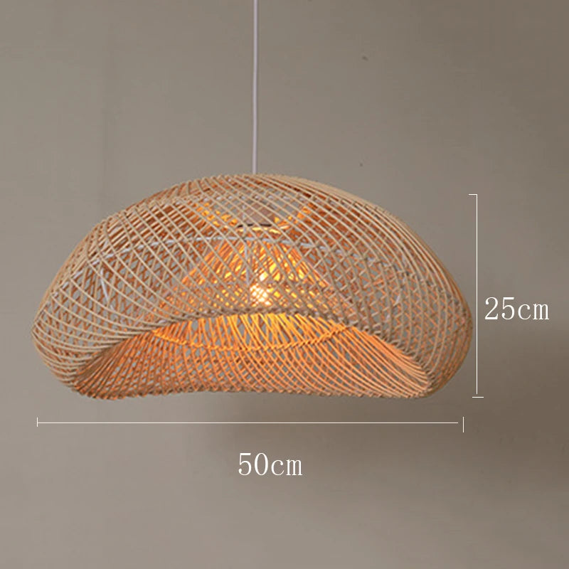 suspension rotin tressé moderne naturel beige lumière chaude câble blanc salon chambre
