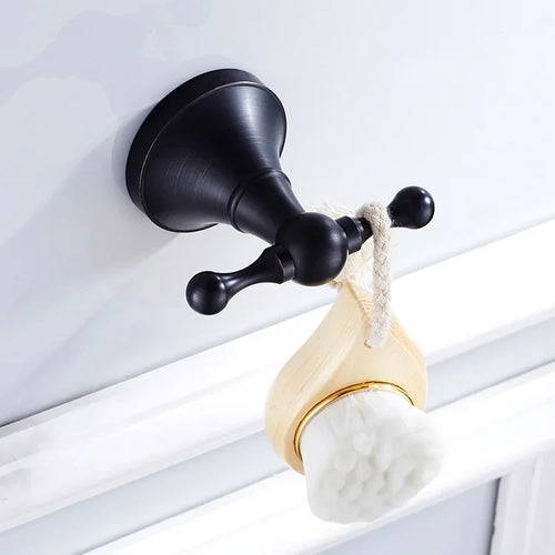 accessoires salle bain ensemble noir moderne porte serviettes porte gobelets porte savon brosse wc