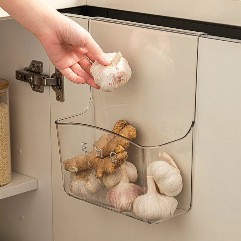rangements cuisine adhésifs transparents modernes bouteilles ustensiles papier
