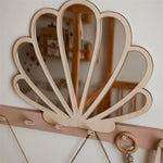 miroir coquillage forme moderne clips texture bois beige clair décoration chambre salon minimaliste