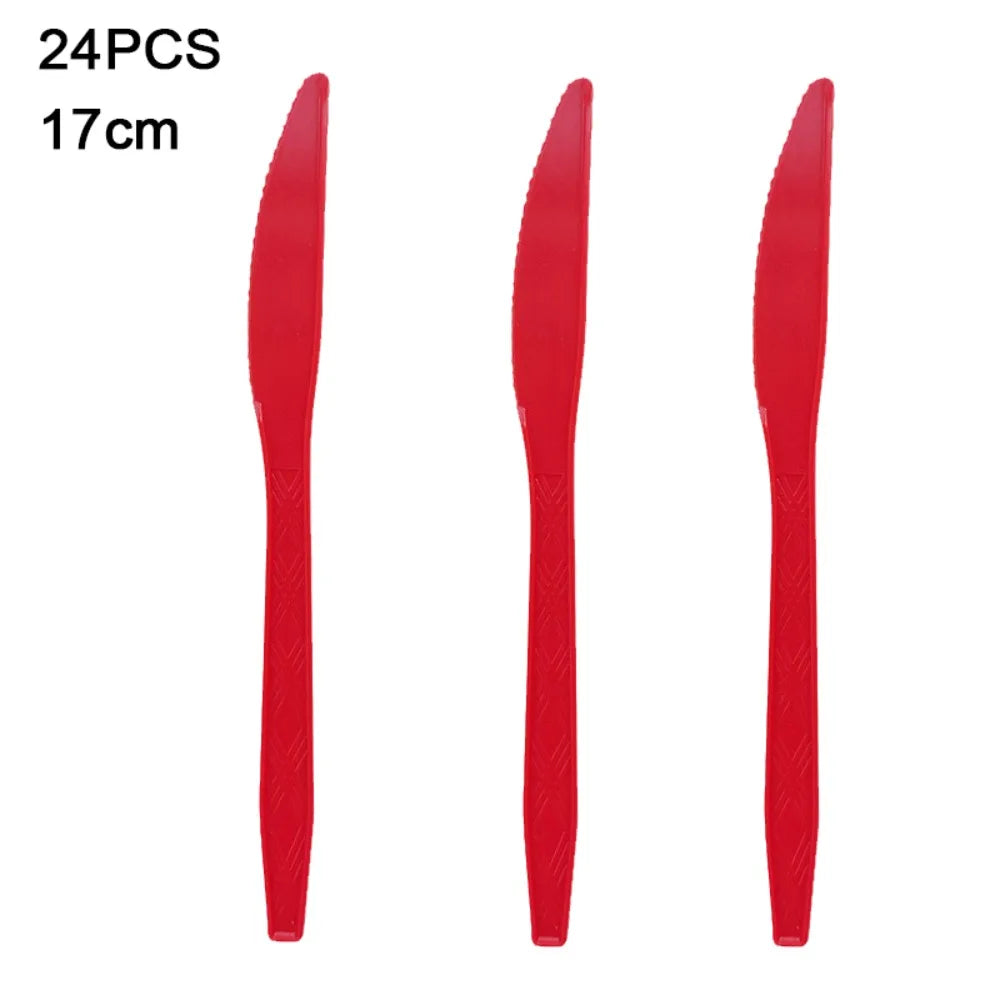 vaisselle noël 24 pièces assiettes fourchettes couteaux serviettes père noël motifs traditionnels rouge blanc