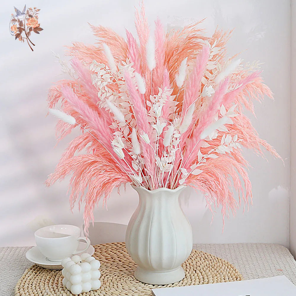 bouquet plumes roses blanches feuilles naturel decoration maison anniversaire couple