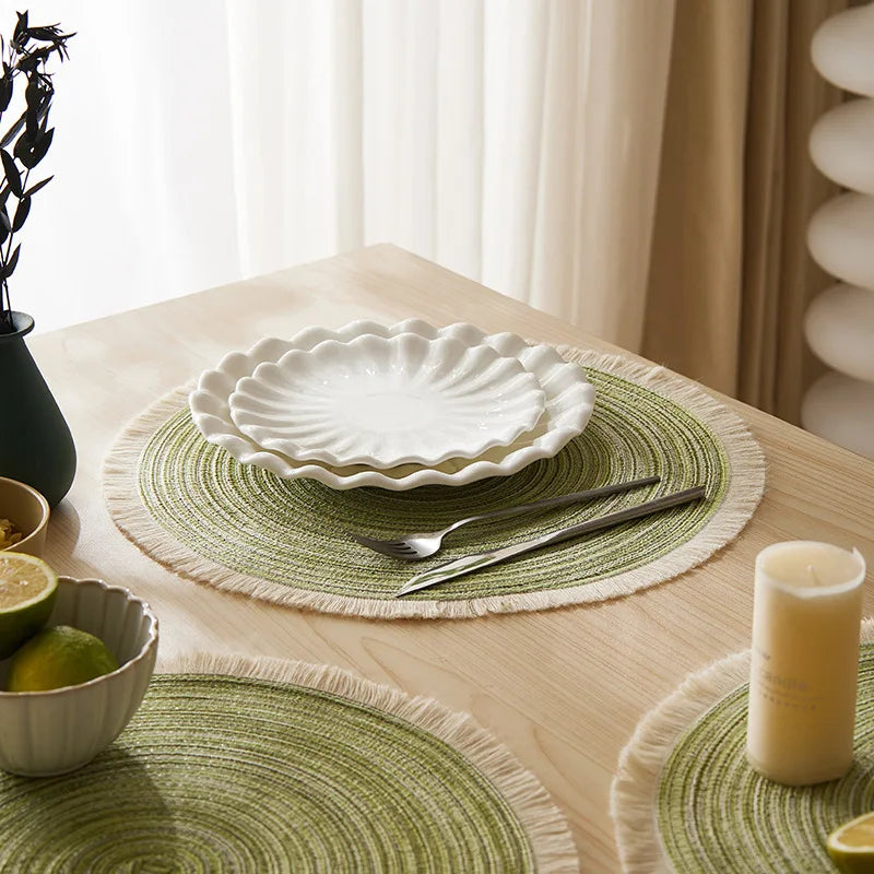 tapis table rond franges tissées beige blanc moderne respectueux environnement