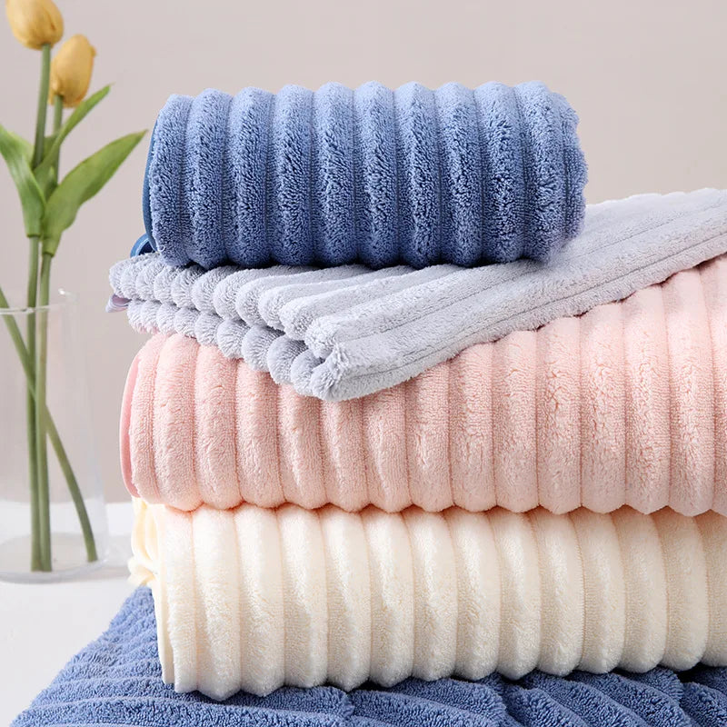 serviette bain rapide absorbante lavable machine rayée moderne blanche rose gris bleuclair