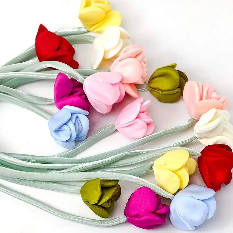 ruban fleurs roses décoration unisexe couleurs variées opalescentes floral decoration métal