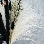 bouquet pampas séchés noir blanc décoration maison halloween anniversaire boho festive
