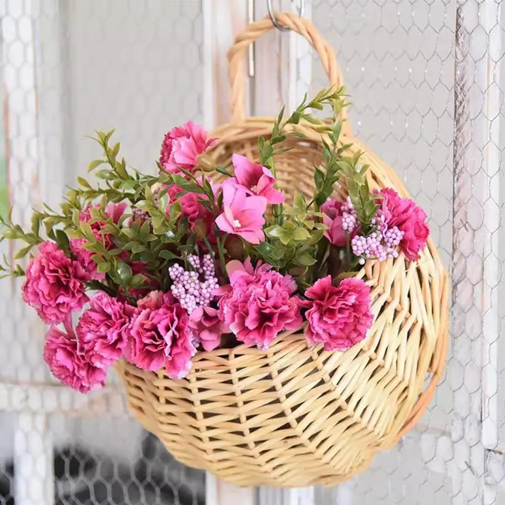 paniers suspendus tressés wicker fleurs artificielles bohème rustique décoration murale cache pots