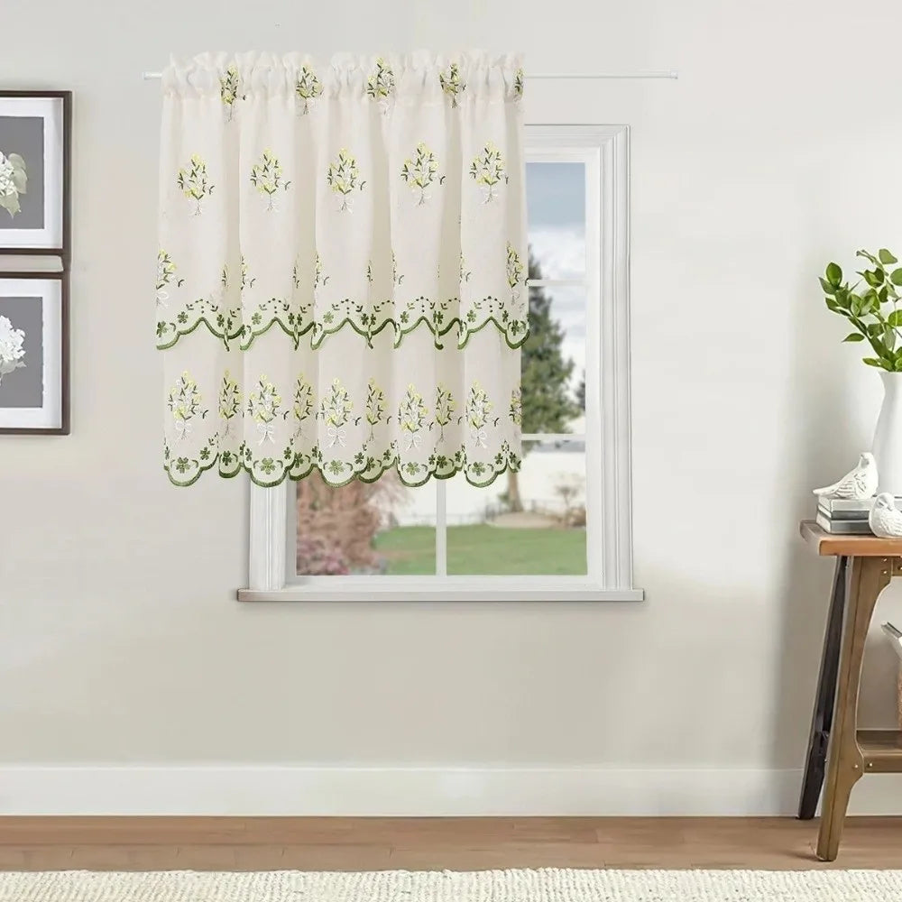 rideau blanc brodé fleurs semi transparent classique anneaux vert rose jaune beige