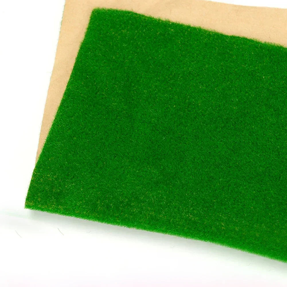 feutre adhésif texturé vert jaune blanc paysagiste décoration jardin pastoral uniextérieur artisanal faux gazon