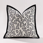 housse coussin carré blanc noir motif géométrique nordique polyester contemporain décoration intérieure voiture sofa