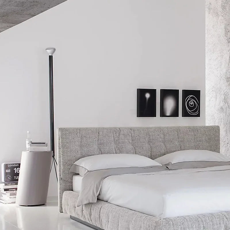 lampadaire moderne minimaliste trépied blanc abat jour sphérique led rouge jaune vert bleu noir