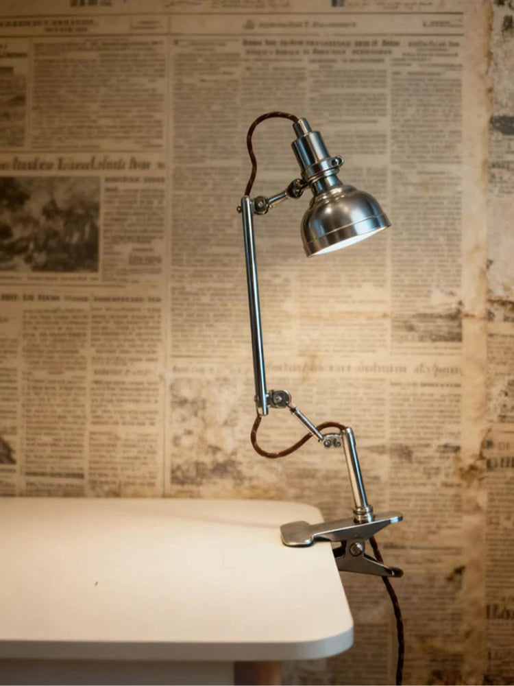 lampe articulée argentée industrielle led fixée mur éclairage quotidien moderne