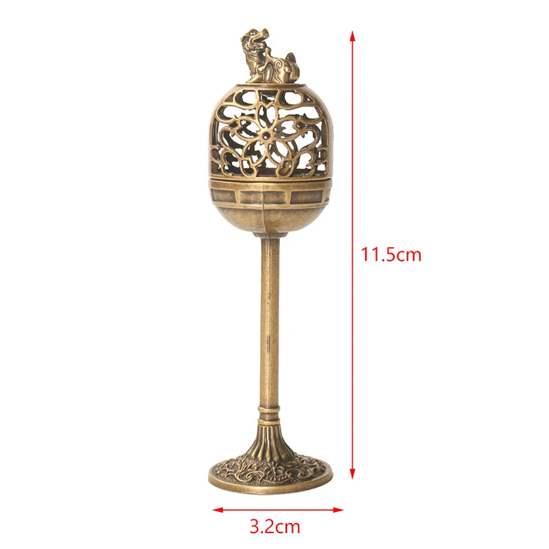 lampe huile bronze ornements floraux artisanale chaîne support traditionnelle métal