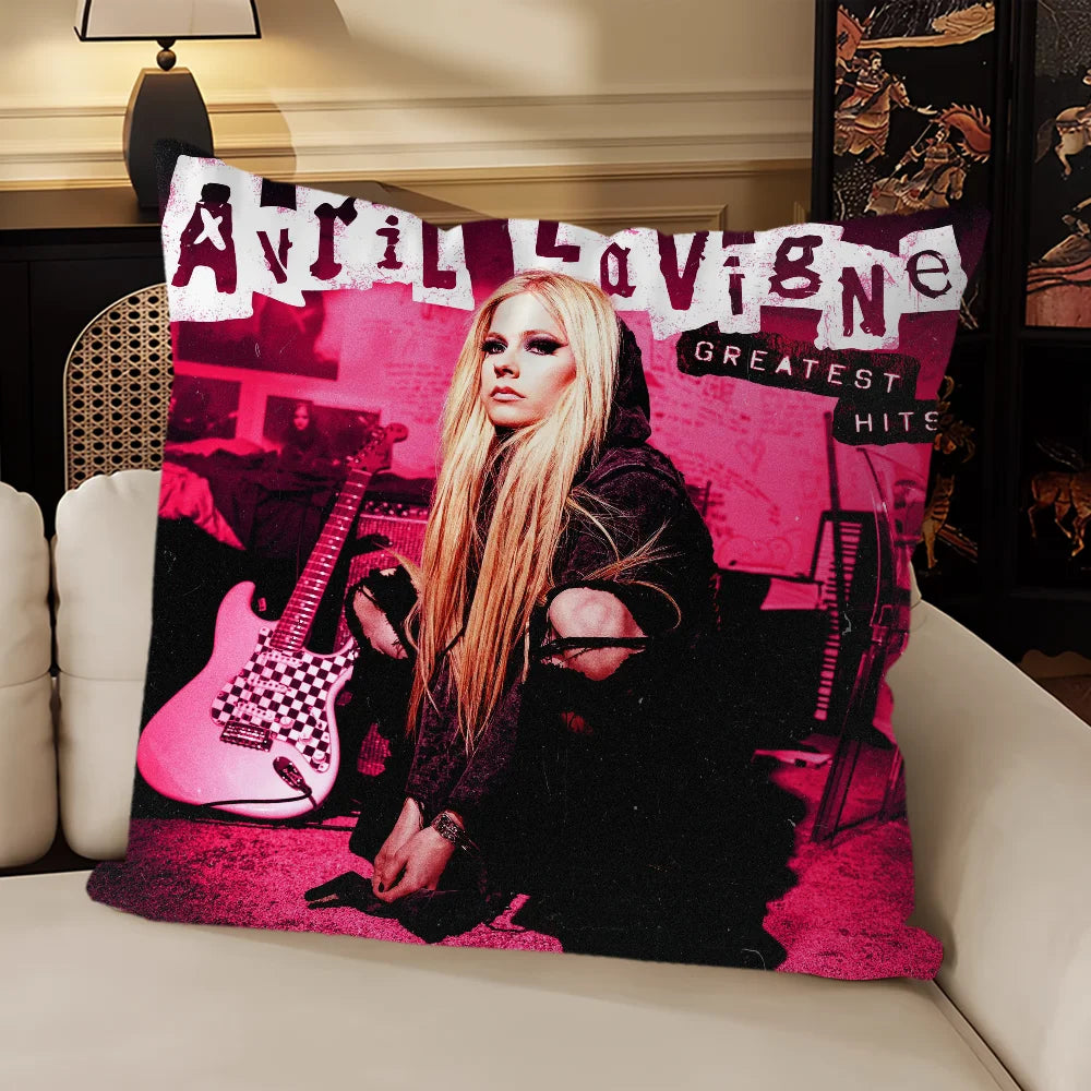 coussin carré avril lavigne noir rose pop guitare décoration voiture canapé chambre sofa