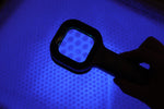 lampe portable diagnostic cutané animaux compagnie rechargeable usb gris moderne technologique