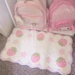 tapis rose fraises blanches bordure fleurs chambre enfant décoratif intérieur extérieur plage