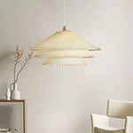 lampe suspendue moderne beige clair bord doré chaîne métallique 40cm 50cm 60cm lumière chaude